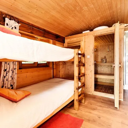 Chalet In With Sauna And Garden Alpehytte Fraiture